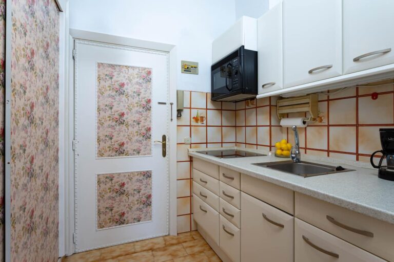 Just@ the Sea · Ikarus · Cocina completa