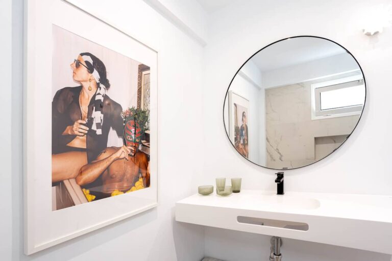 Elevenland · Baño completo
