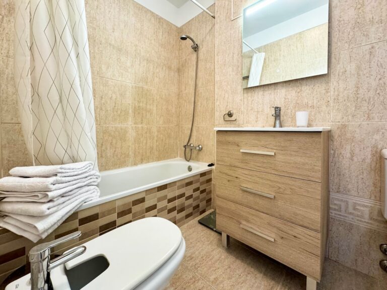 El Navegante · Baño completo