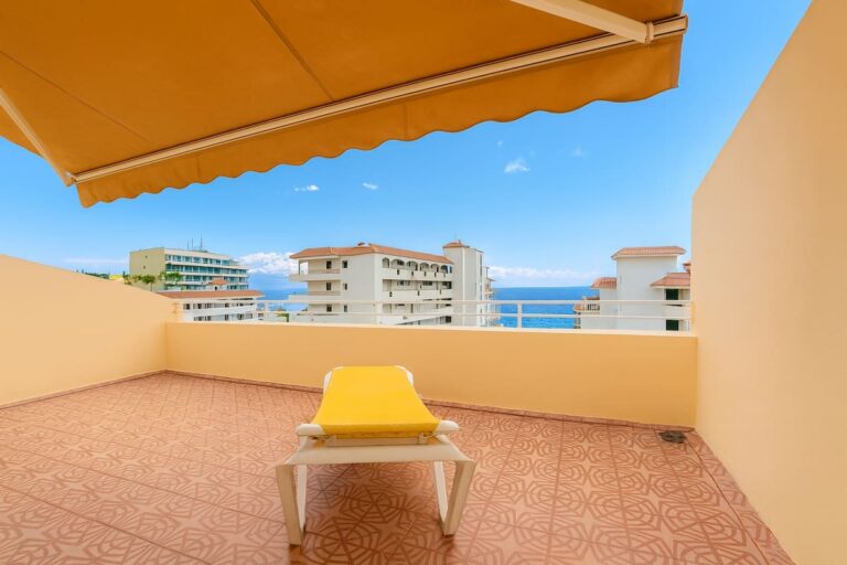 B2 Arena Sol · Terraza