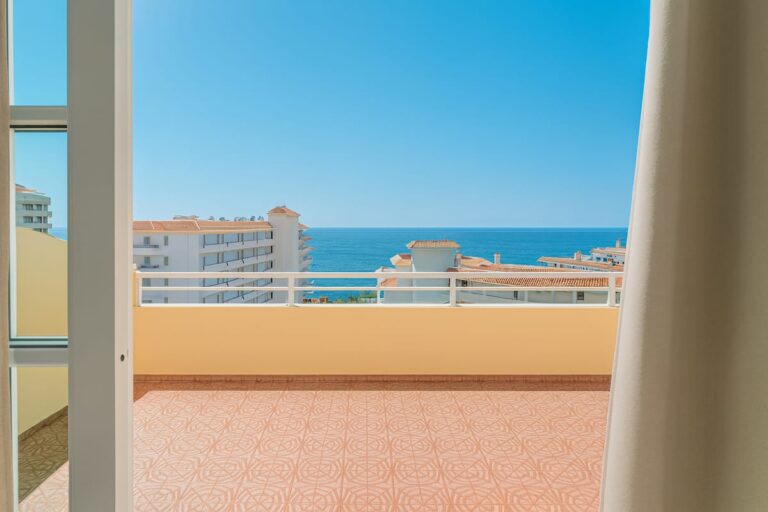 B4 Arena Sol · Terraza