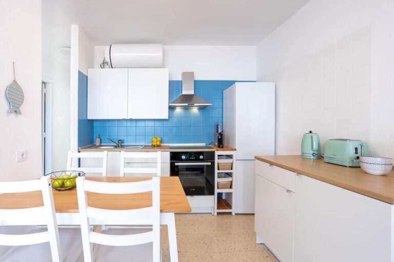 Tajao · Frente al mar · Cocina completa