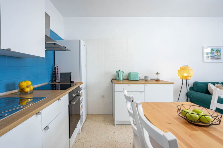 Tajao · Frente al mar · Cocina completa